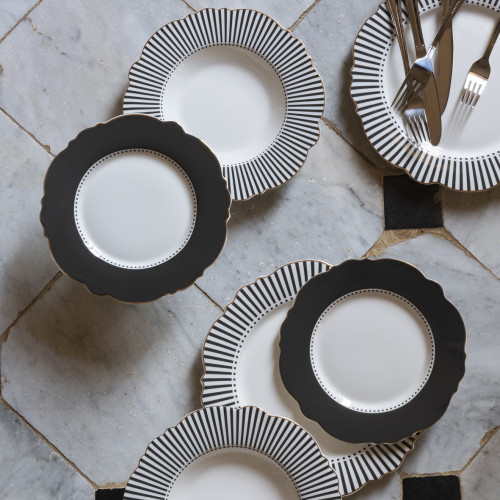 Madame de Récamier Dessert Plate - Dark Gray Madame de Récamier Dessert Plate - Dark Gray