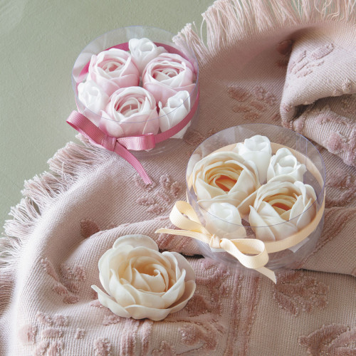 Set of 3 camellias and 3 nude soap roses - Rose fragrance Set of 3 camellias and 3 nude soap roses - Rose fragrance