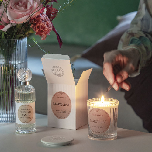 Bougie parfumée Les Intemporelles 145 g - Poudre de Riz