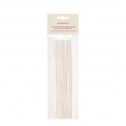 Sachet de 18 tiges de rotin blanchi 20 cm Sachet de 18 tiges de rotin blanchi 20 cm
