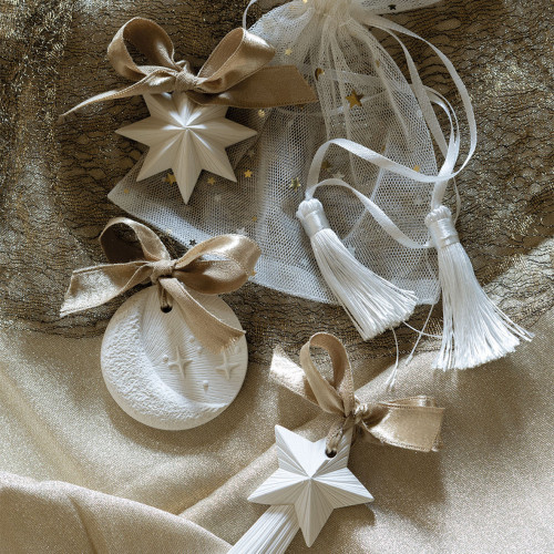 Pouch of 3 scented decorations Celestial Celebration - Sapin Enchanté Pouch of 3 scented decorations Celestial Celebration - Sapin Enchanté