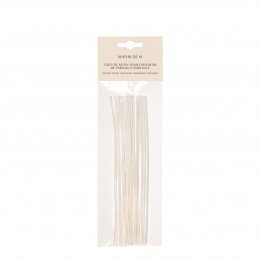 Sachet de 14 tiges de rotin blanchi 18 cm Sachet de 14 tiges de rotin blanchi 18 cm