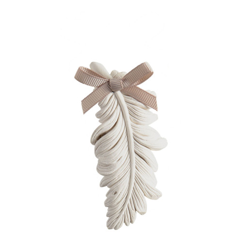 Adorno Pluma sin perfume