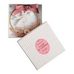 Floral Wreath Perfumed Dove - Fleur de Cerisier