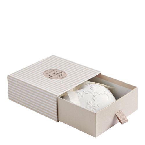 Décor parfumé Grand Cœur brodé - Bois de Cachemire