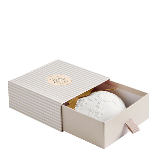 Décor parfumé Grand Cœur brodé - Cèdre Éternel